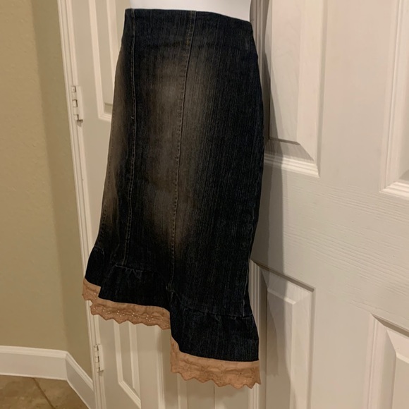 Dark Blue Denim Skirt - Picture 5 of 7